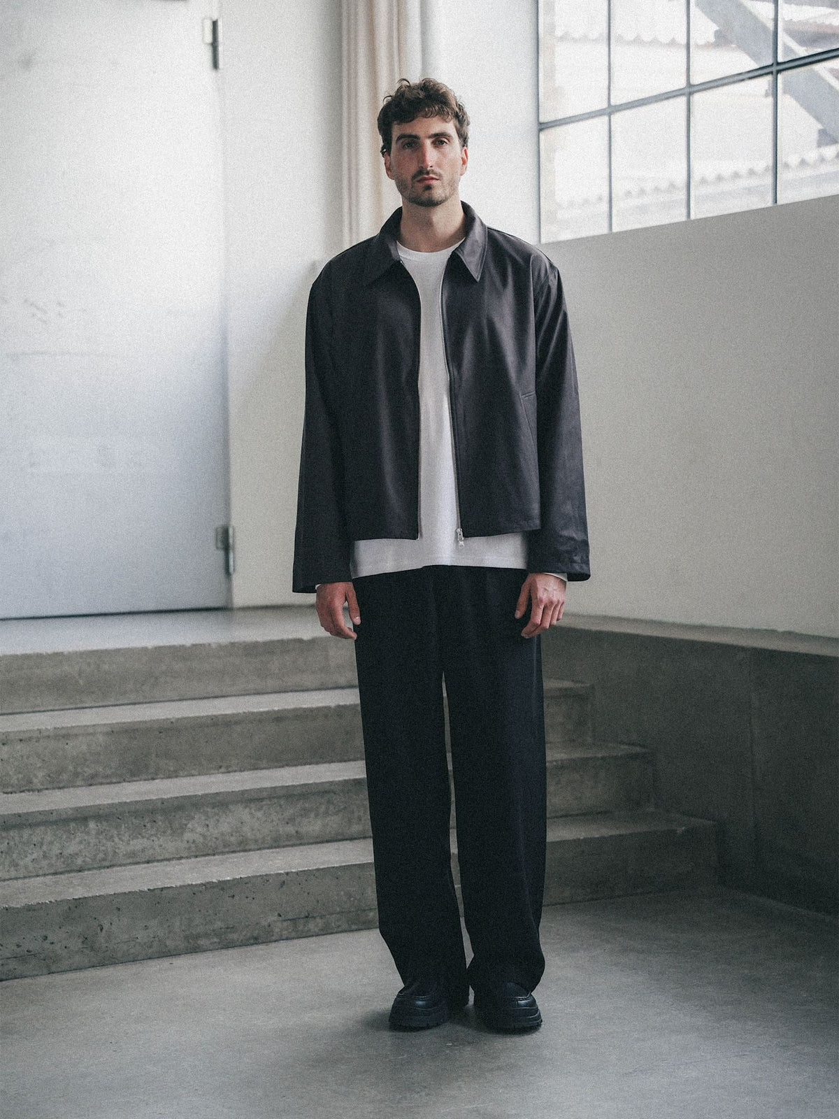 Lunar - Black