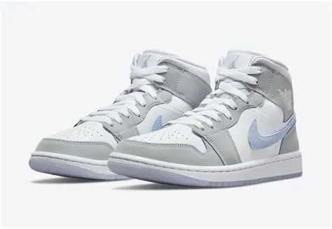 Jordan 1 Mid Wolf Grey Aluminum