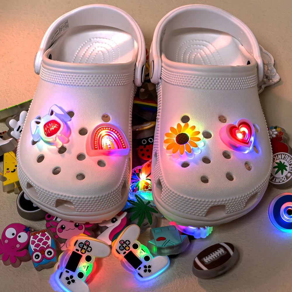 1 pc Luminous Shoe Decoration with LED – Animals, Plants & Hearts for Children