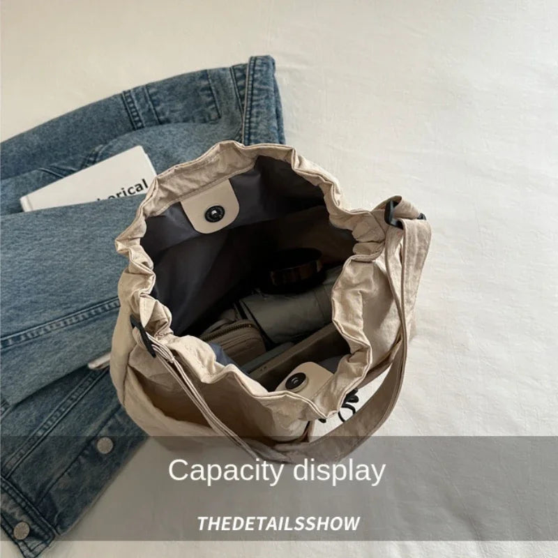 Stylish everyday bag that holds everything you need