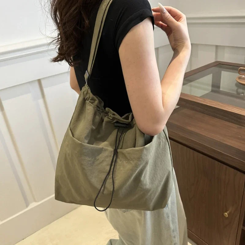 Stylish everyday bag that holds everything you need