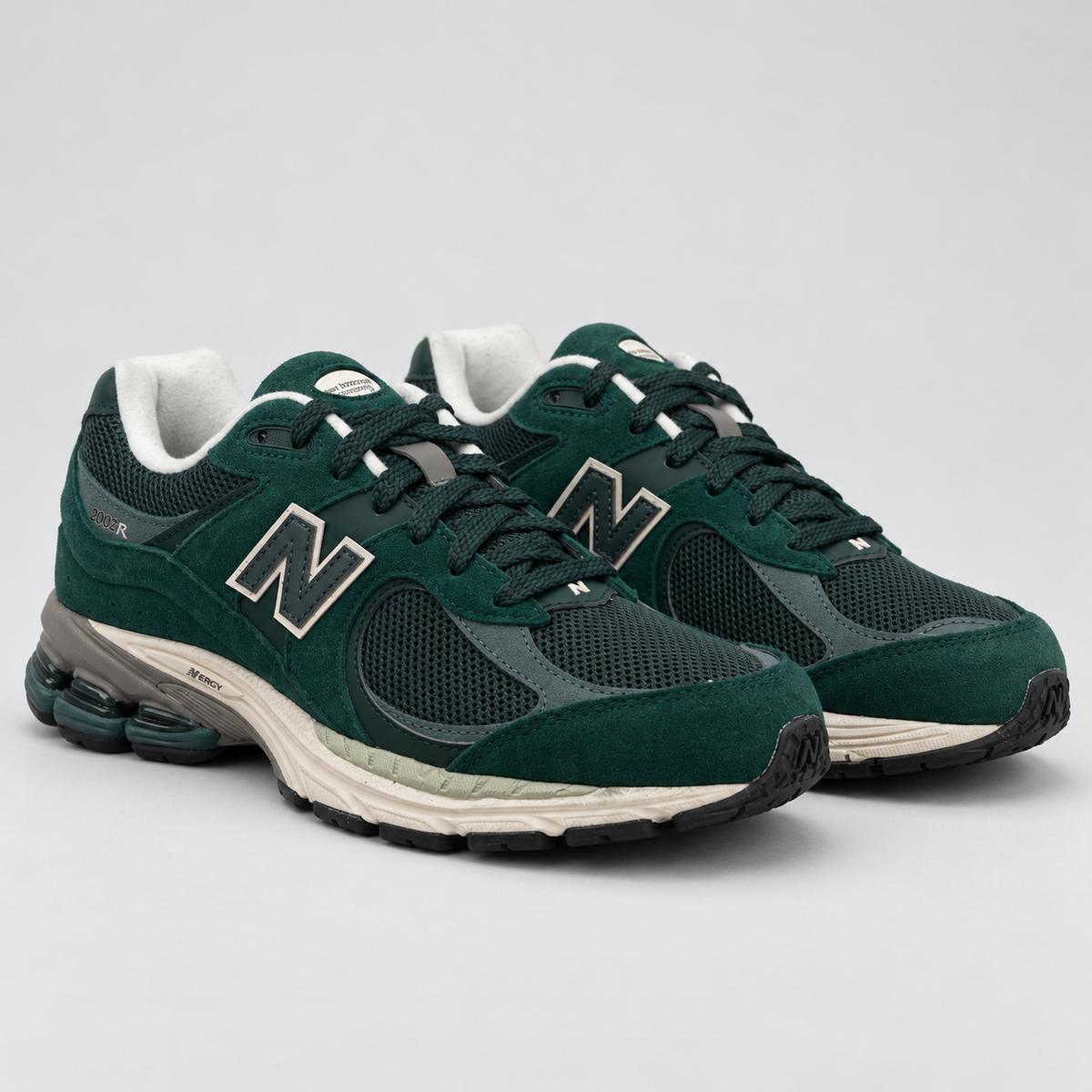 New Balance 2002R Grön