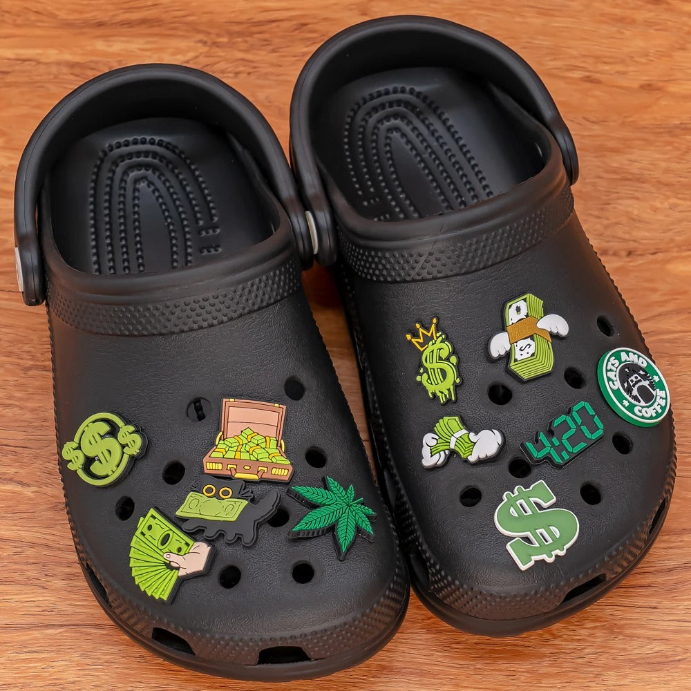 Black Cat with Money - PVC Charm for Crocs