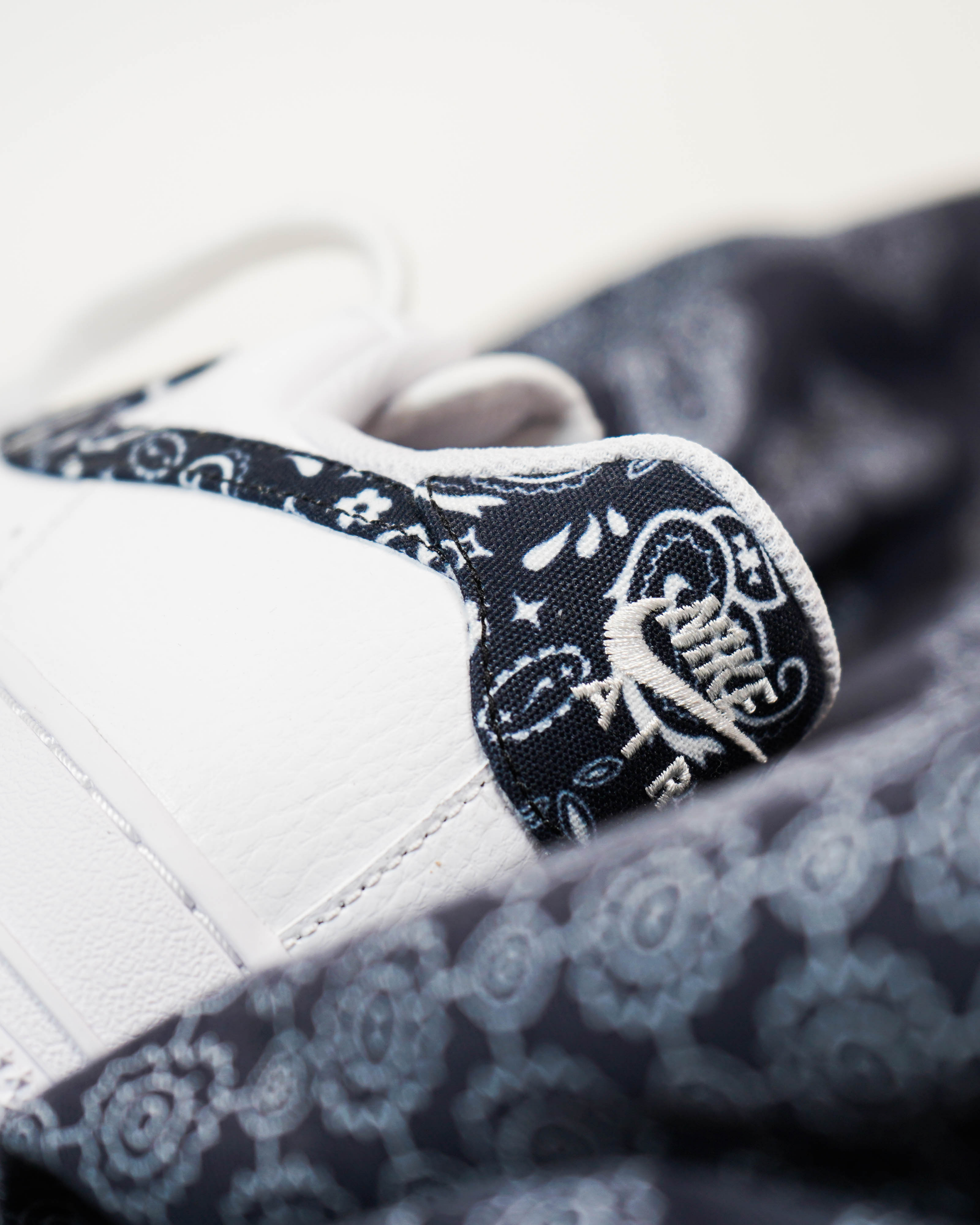 Nike Air Force 1 Black Paisley