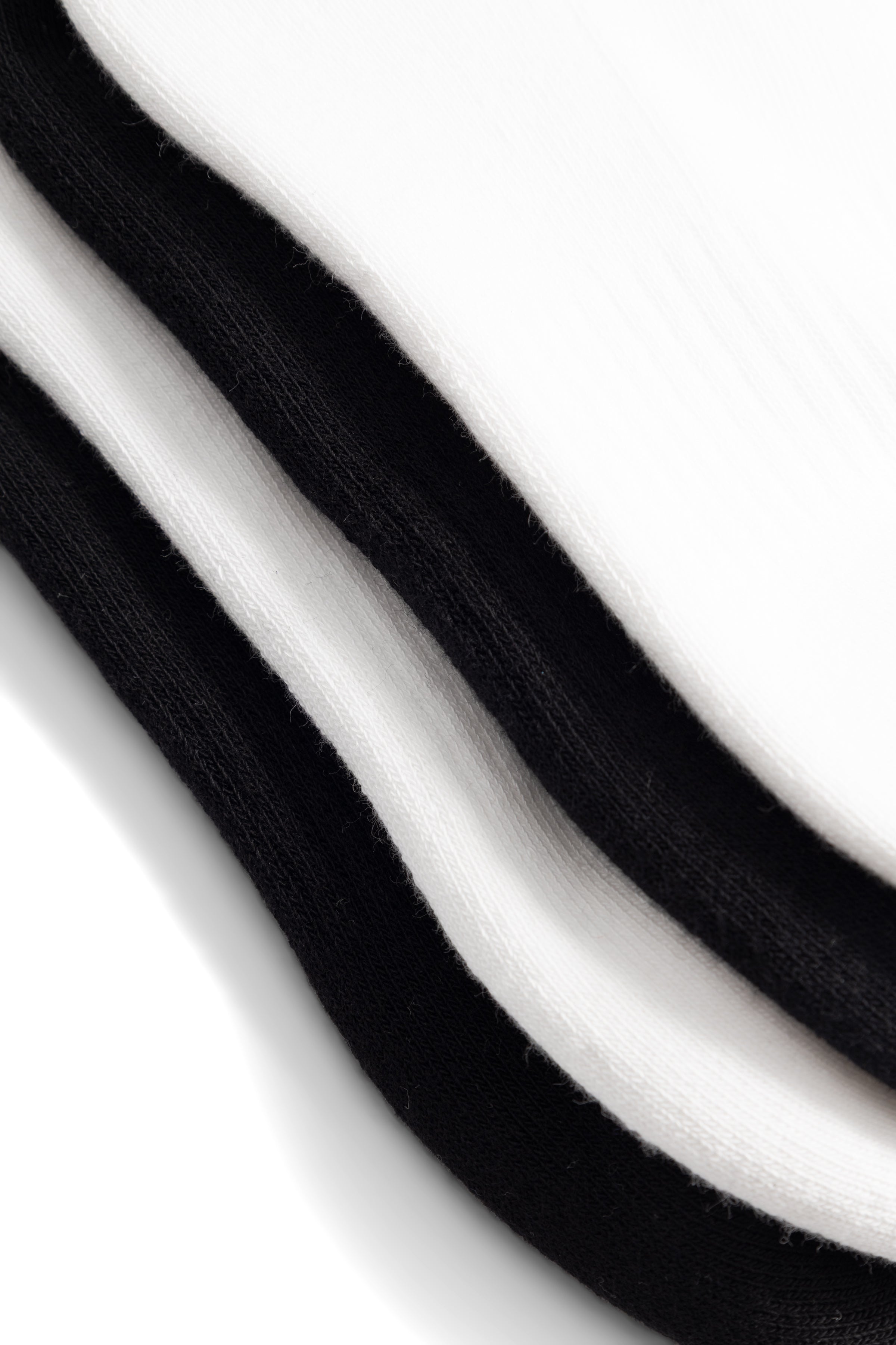 Black/White + White/Black - Black