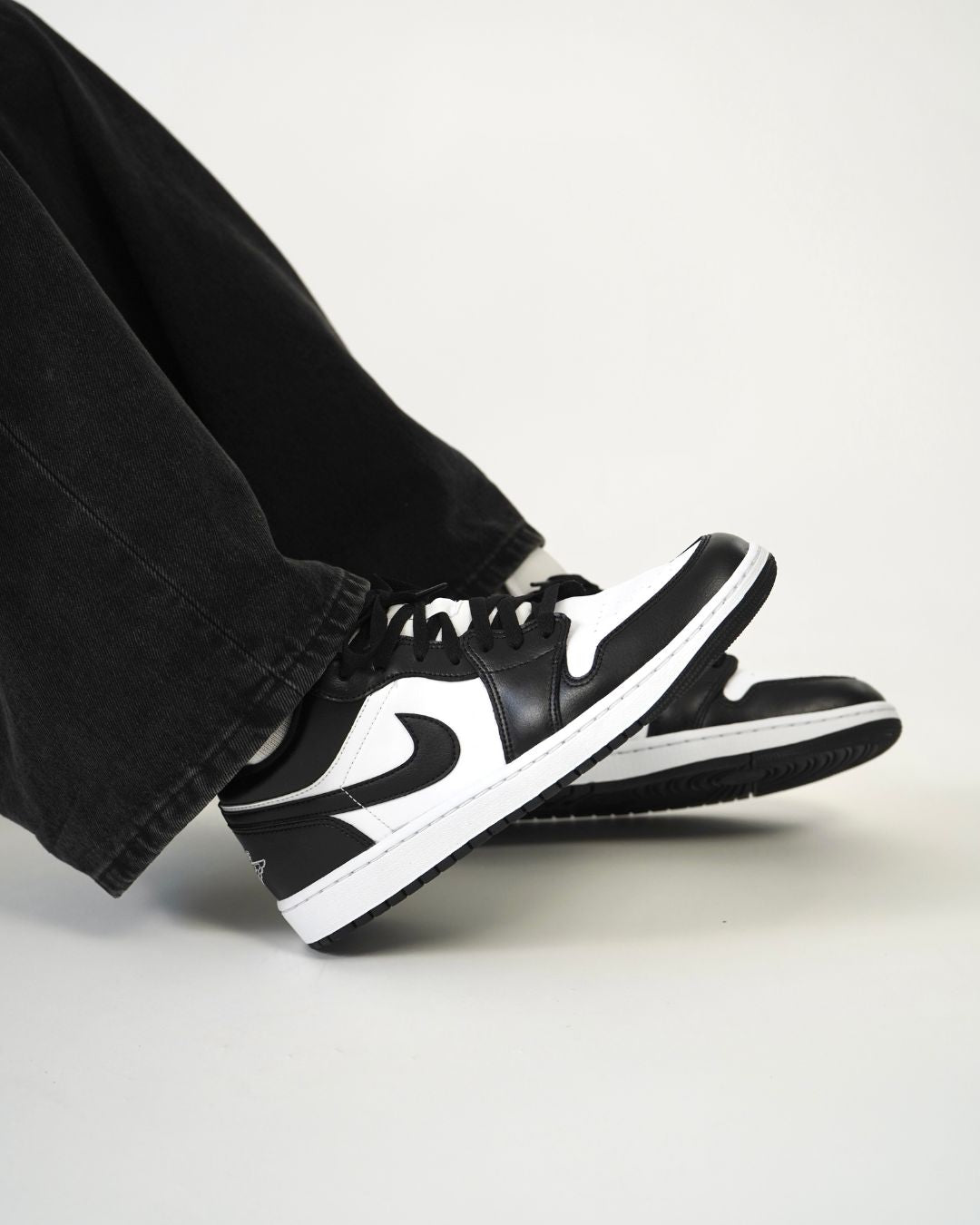 Air Jordan 1 Low Panda