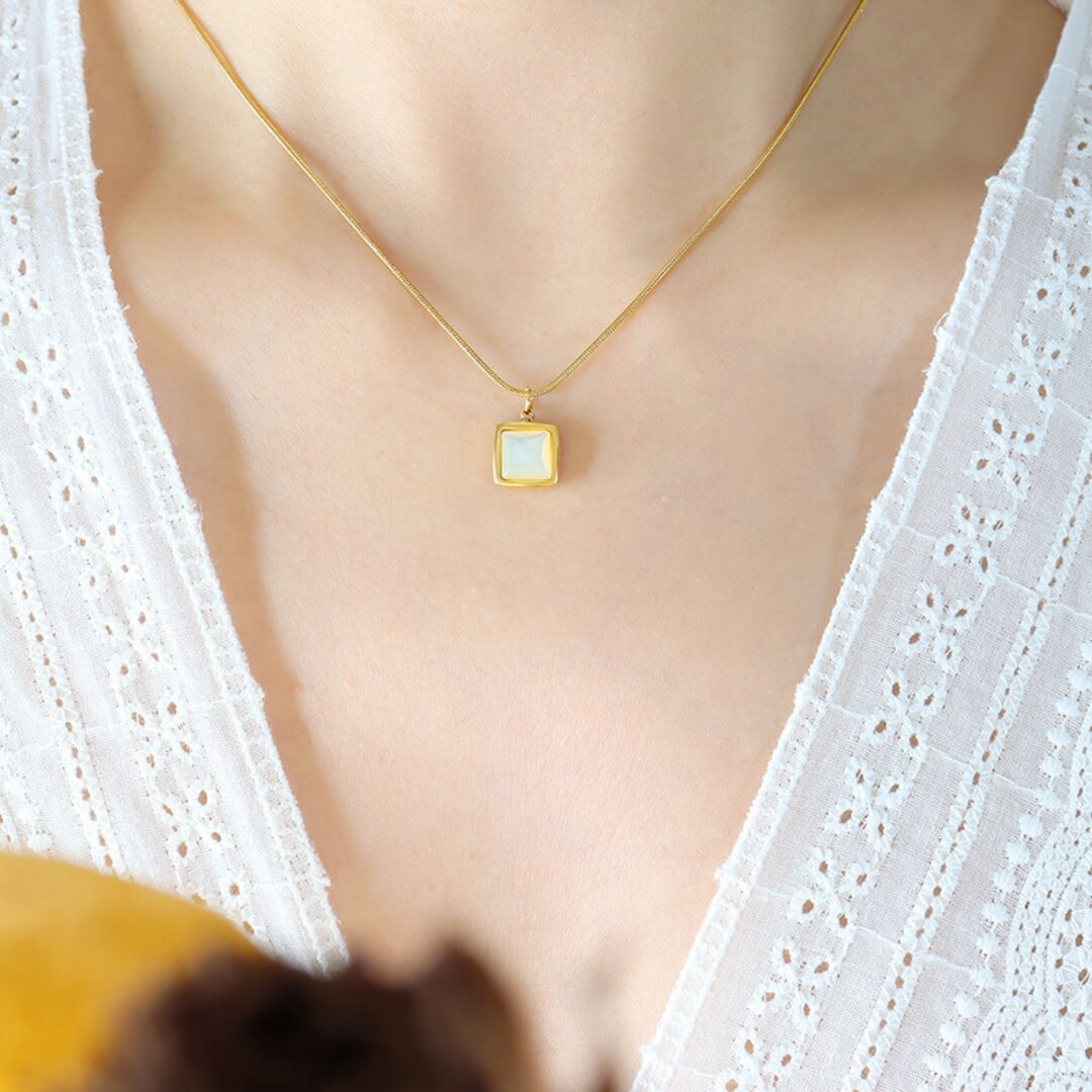 Aurora Necklace