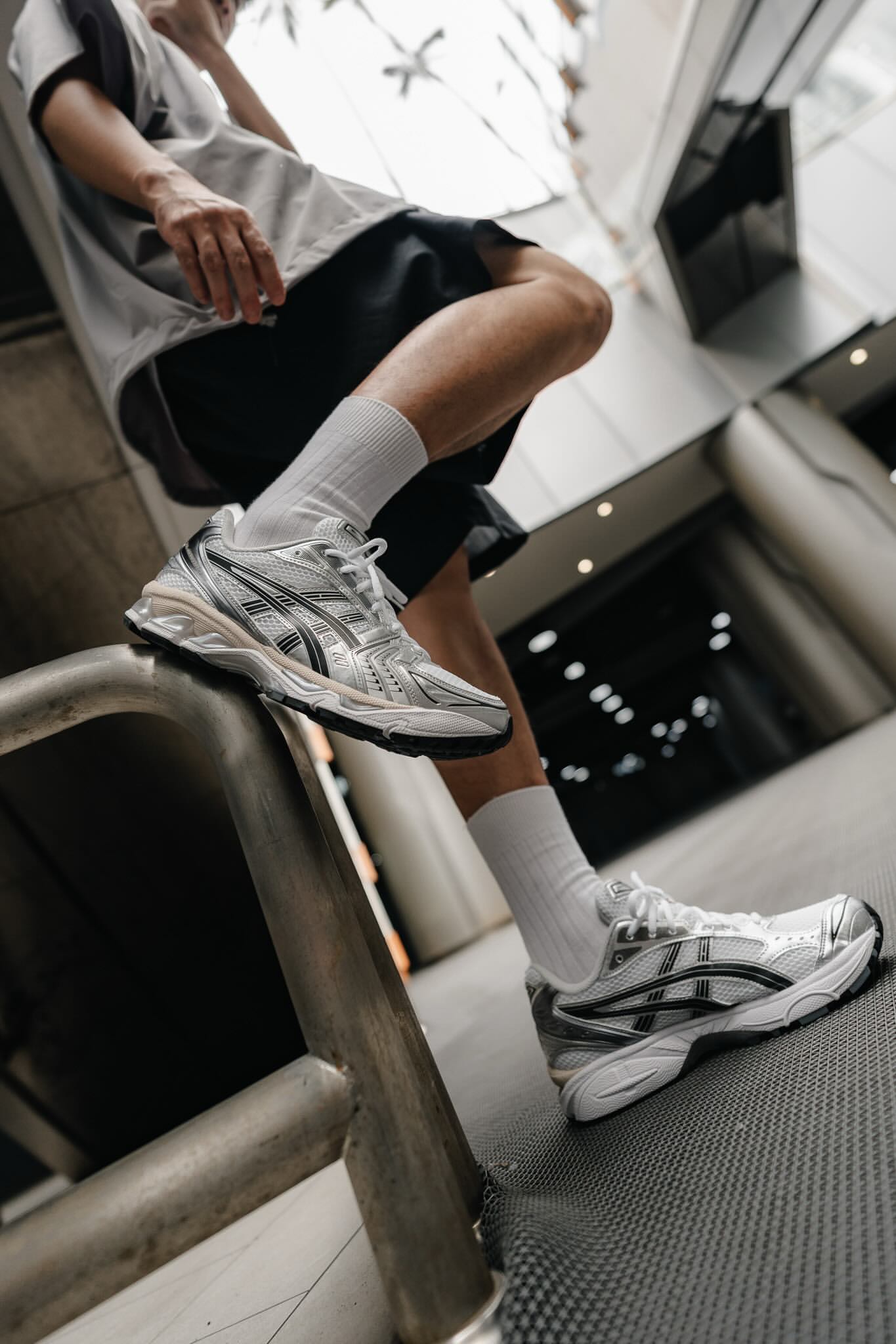 Asics Gel-Kayano 14 Graphite grey