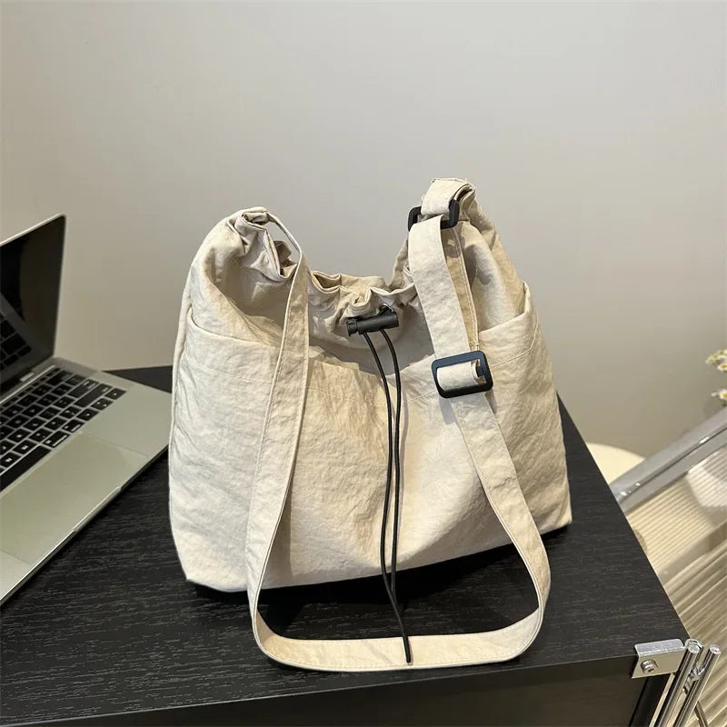 Stylish everyday bag that holds everything you need 