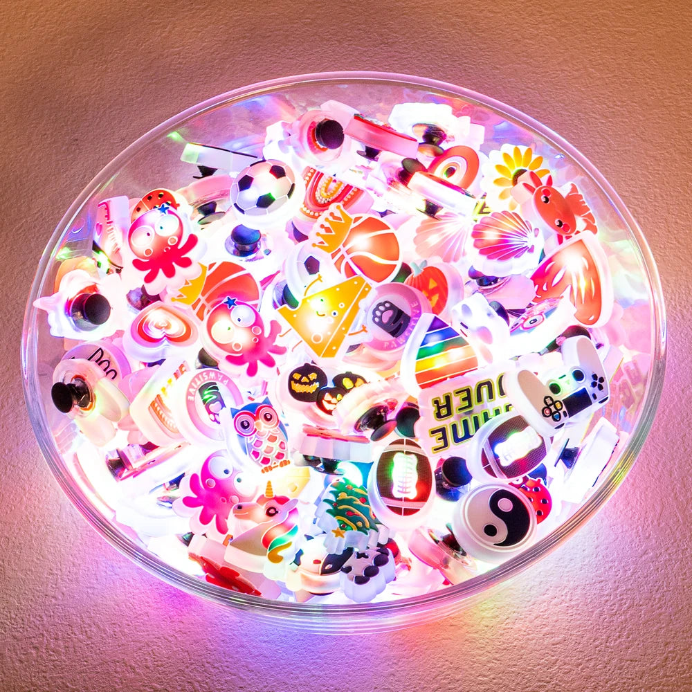 1 pc Luminous Shoe Decoration with LED – Animals, Plants &amp; Hearts for Children 