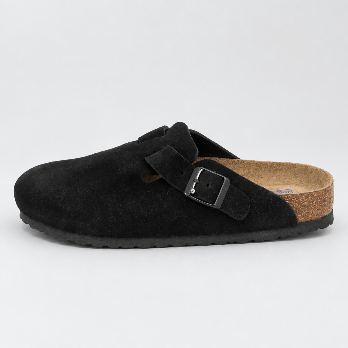 Birkenstock Boston svart, sidovy med tån åt vänster