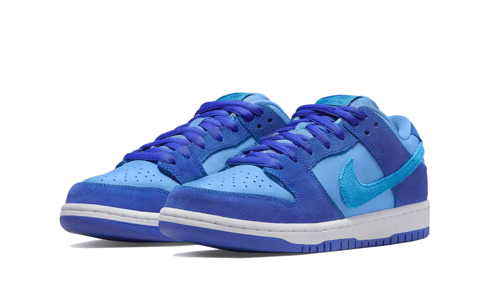 Nike SB Dunk Low Blue Raspberry